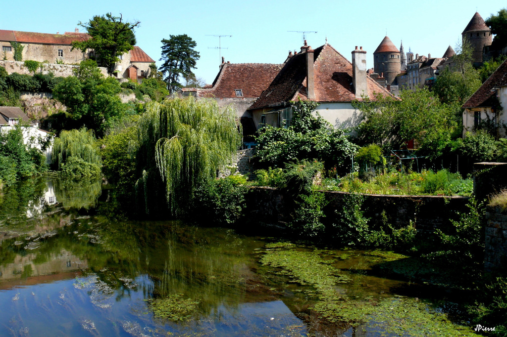 Semur en Auxois