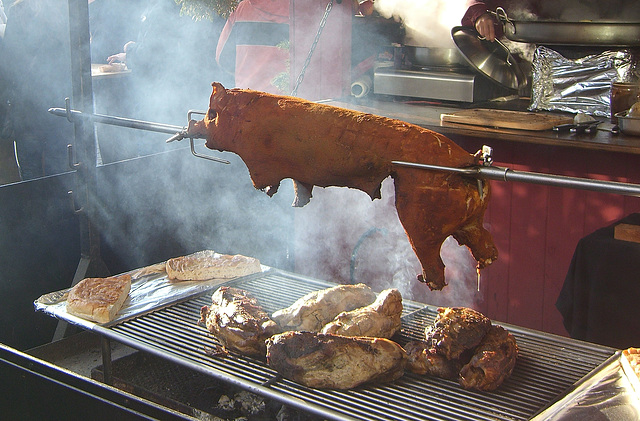 Schwein am Spieß