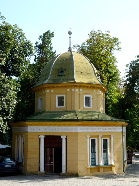 Pecs- Baroque Pavilion