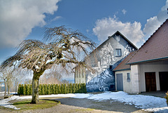 Giebel Bemalungen am Jakobushaus von Pfarrer Siege,Hohenberg Jakobuskirche