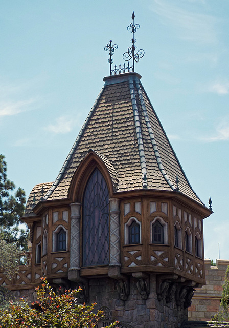 Tower of Snow White's Scary Adventures in Disneyland, June 2016