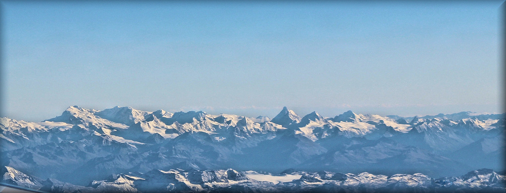 Vol Lufthansa Francfort / Lyon. Les Alpes suisses. 21 septembre 2015