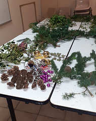 Atelier couronne de Noël au FRB