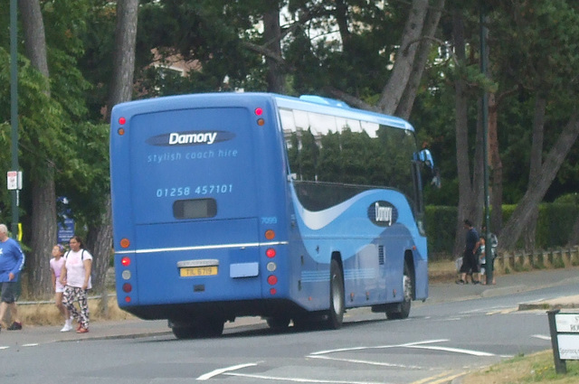 DSCF3932 Damory 7099 (TIL 6719) (VU03 VVY) in Bournemouth - 30 Jul 2018