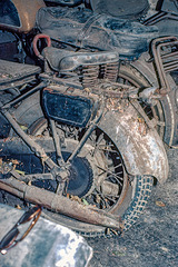 motorcycle archeology - 1936 Puch 800