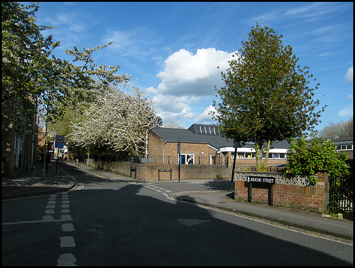 April evening in Jericho Street