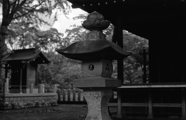 Stone lantern