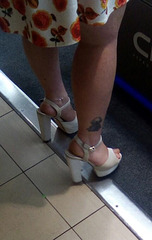 Gaëtane photographe : Shopper Lady in high heels