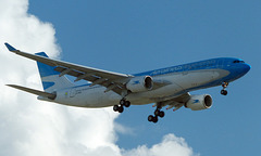 LV-FNJ approaching MIA - 26 October 2018