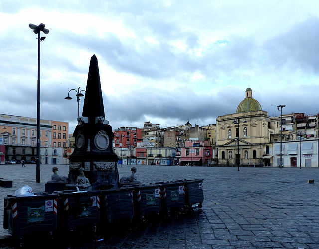 Napoli -  Piazza Mercato