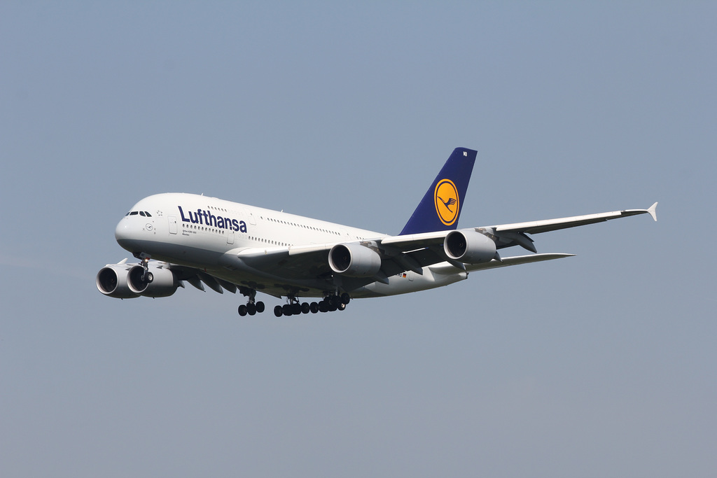 Airbus A380-800