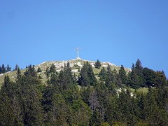 Gipfelkreuz des Le Cochet 1484 m