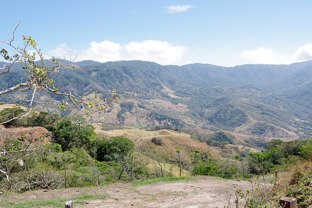 Looking north-east at the beautiful Monte Verde mountain range