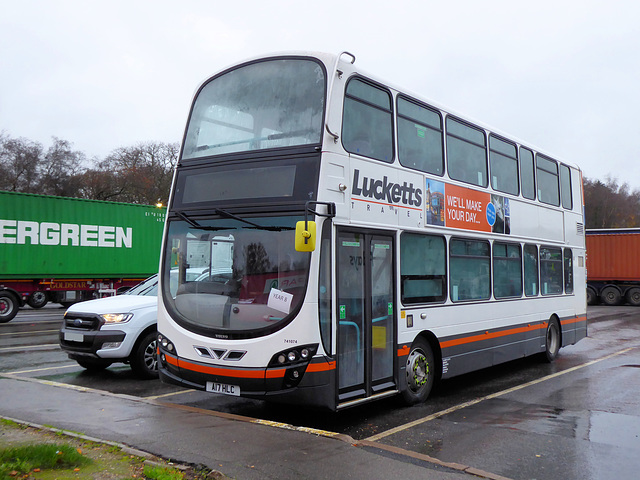 Lucketts 741074 at Rownhams - 3 December 2020