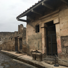 Entrance of a domus.