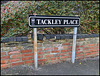 tacky Tackley Place sign
