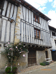 SAINT-JEAN -DE -COLE (Dordogne)