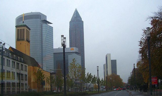 DE - Frankfurt - Schnappschuss aus dem Auto