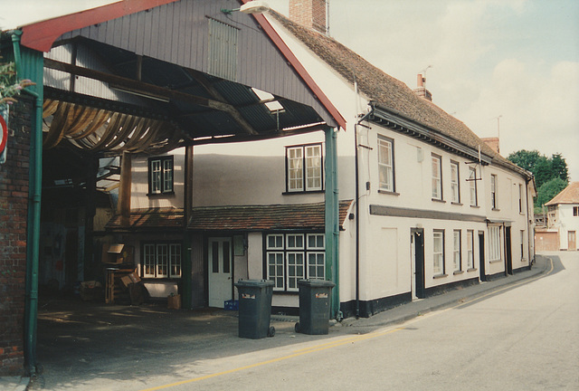Norfolk's of Nayland garage - 2 Aug 1994 Norfolk's of Nayland garage - 2 Aug 1994