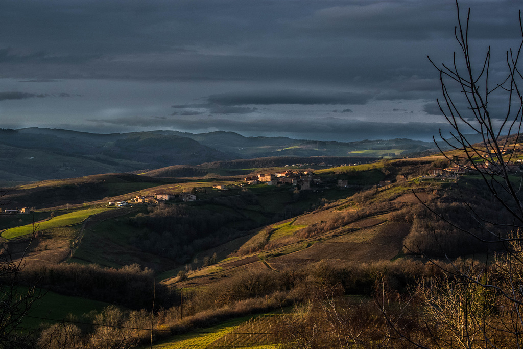 depuis le village d'Oingt (Beaujolais)