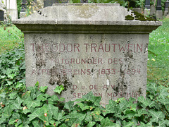 Grabmal Theodor Trautwein