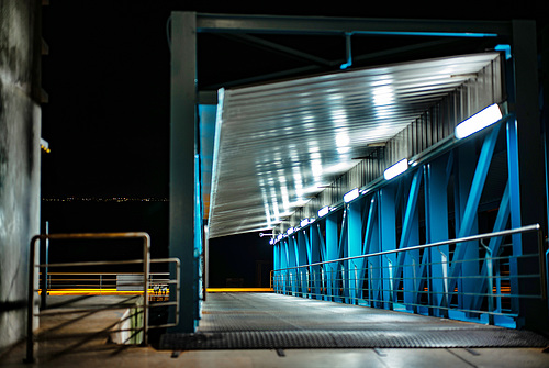 Landungsbrücke am " Terreiro do Paço" - Lissabon