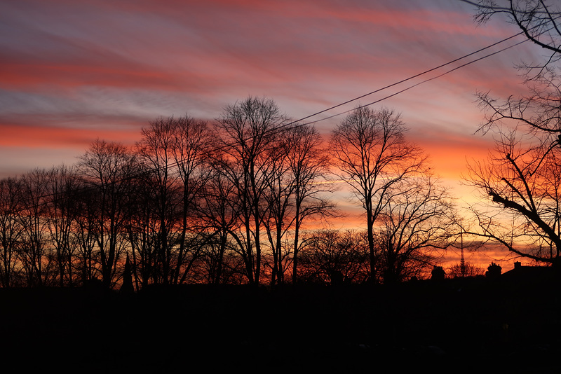 Sunset, Penge