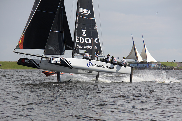 Extreme Sailing