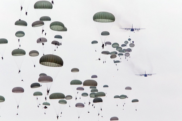 C-130 - pair dropping paras