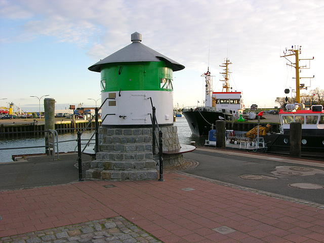 Leuchtturm am Museumshafen, Büsum