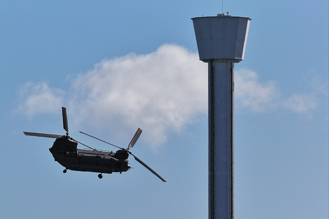 EOS 60D Unknown 11 30 20 6439 Chinook dpp hdr