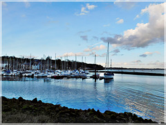 Vue vers le port de Plouer sur Rance (22)