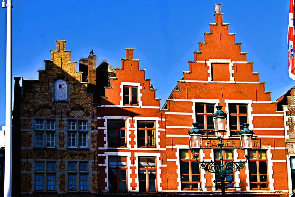 BRUGES ARCHITECTURE (1)