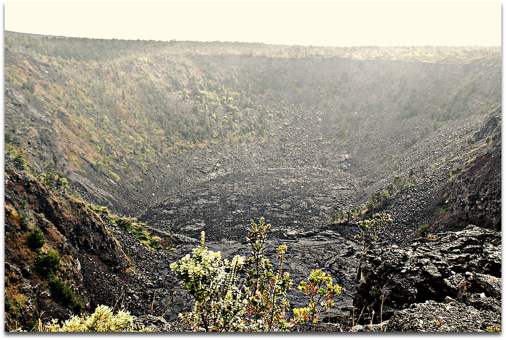 Lua Manu Pit/crater Bottom