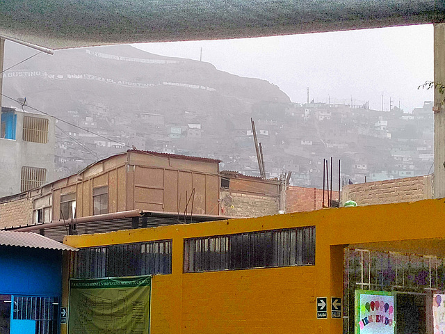 The view from the yard of the school in El Augustino