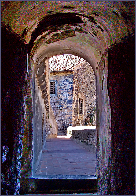 Bracciano : un passaggio dentro il castello Odescalchi