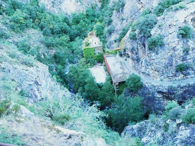 21-Les ruines du Relai de l'Infant (très bonne auberge dans les années 70-80)