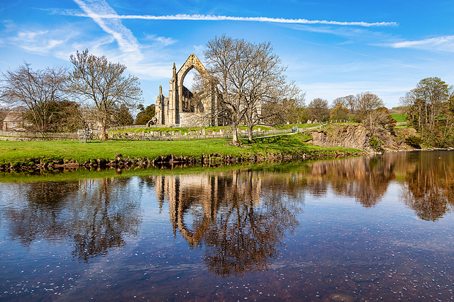 Bolton Abbey and Wharfe River