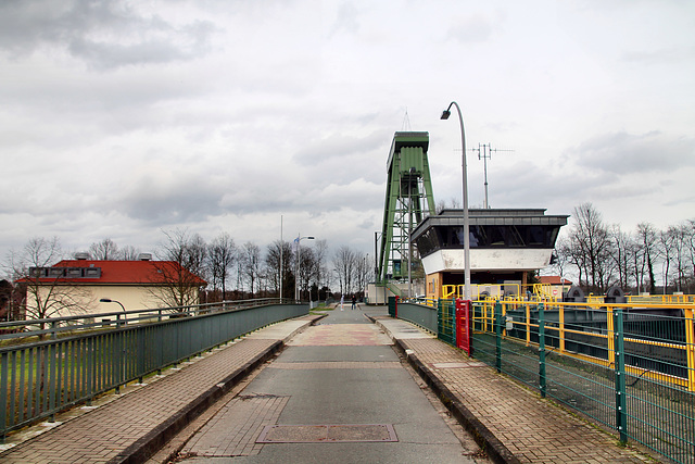 Brücke an den Schleusenkammern (Datteln-Natrop) / 19.02.2022