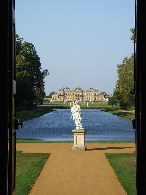 Wrest Park 2011-10-03