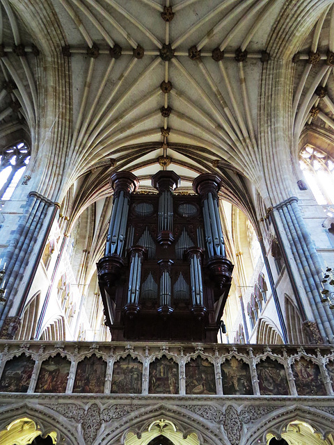 exeter cathedral, devon