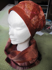 felted hat with a matching neck warmer