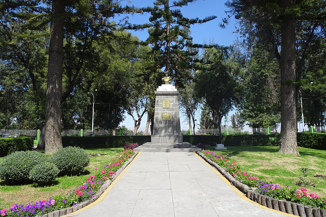 Jorge Chavez Monument