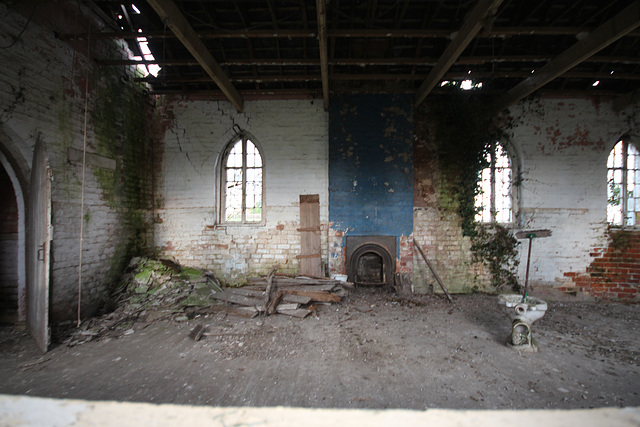 Satin Luke's Church, Wainfleet Bank, Lincolnshire (now abandoned)