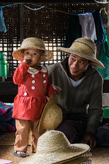 Zwischehalt in der Nähe von Myinmu am Irrawaddy (© Buelipix)