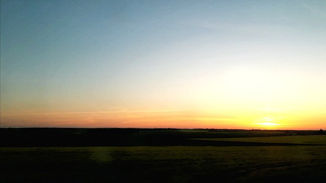 n'importe quel ouest suffit au coucher du soleil