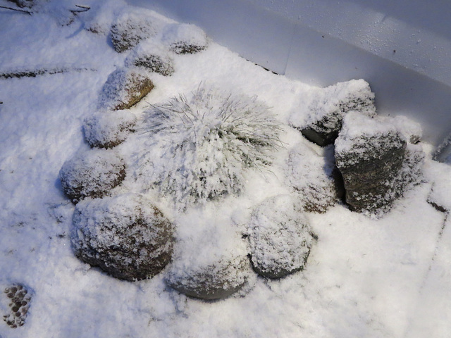 A snow cushion