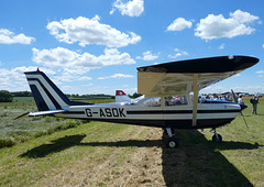 Cessna F172E Skyhawk G-ASOK