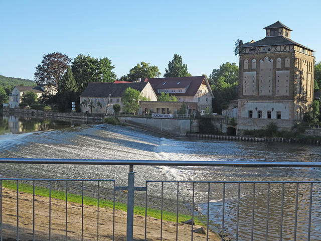 Das Wehr und die alte Mühle