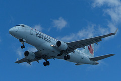 C-FEJP approaching Toronto - 24 June 2017